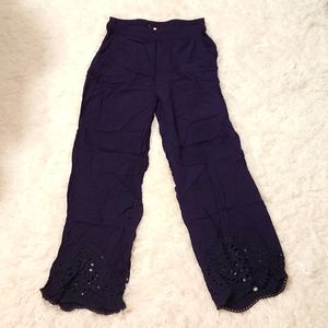 Straight wide leg pant.